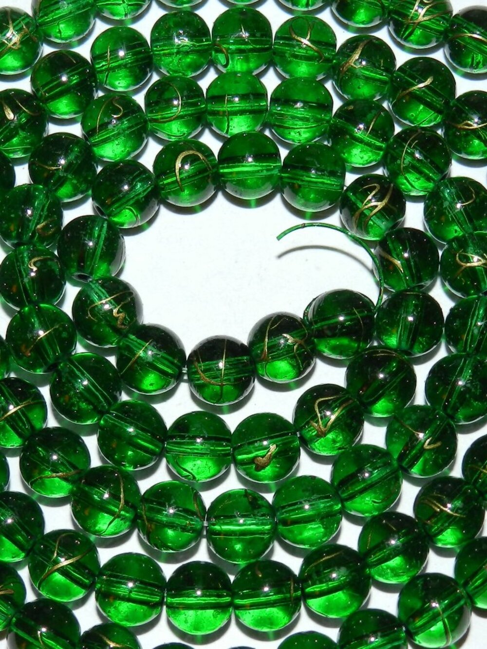 G4016 Green w Gold Drizzle Metallic Drawbench 8mm Round Glass Beads 32" Strand